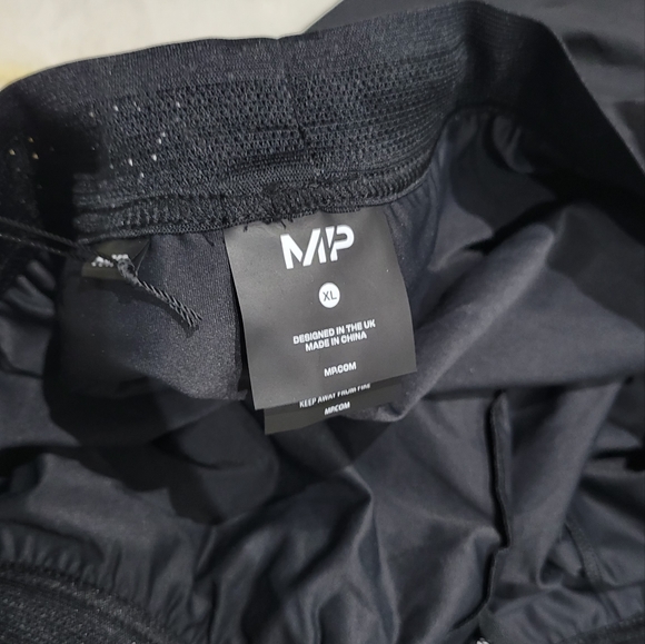 MP dual layered digital camo training shorts - Picture 5 of 5